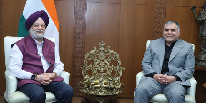 Petroleum Minister meets his Iranian counterpart